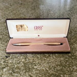 Cross Women's Gold-Tone Ballpoint Pen – Elegant Gold Finish